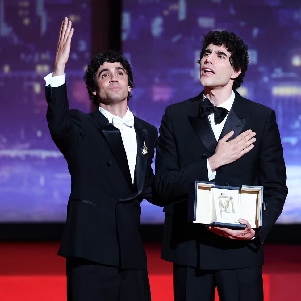 imagen de El cine español hace historia en Cannes y La bola negra conquista el Premio a la Mejor Dirección